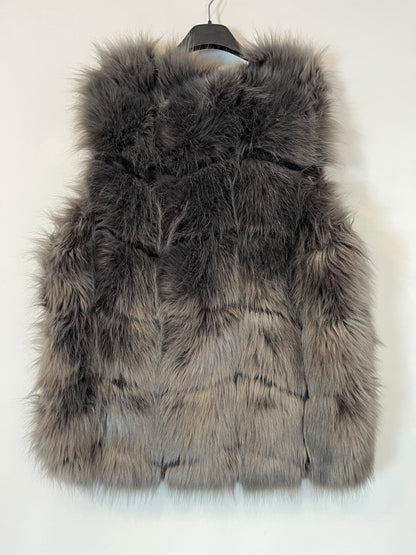 OTRAS. Chaleco pelo gris. T M