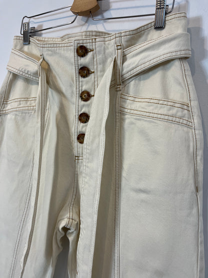 SÉZANE. Pantalón beige cinturón. T 40