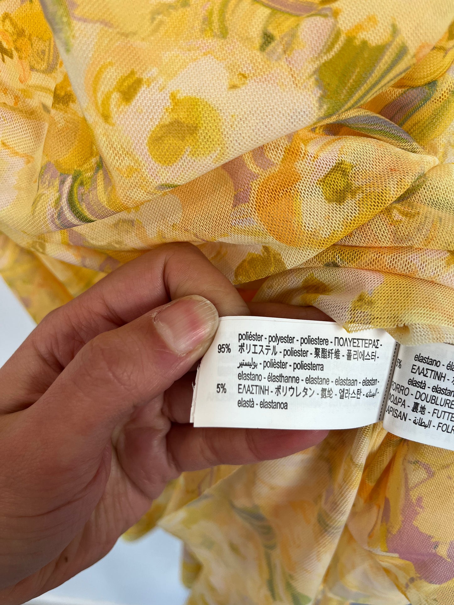 ZARA. Vestido amarillo tull T.m