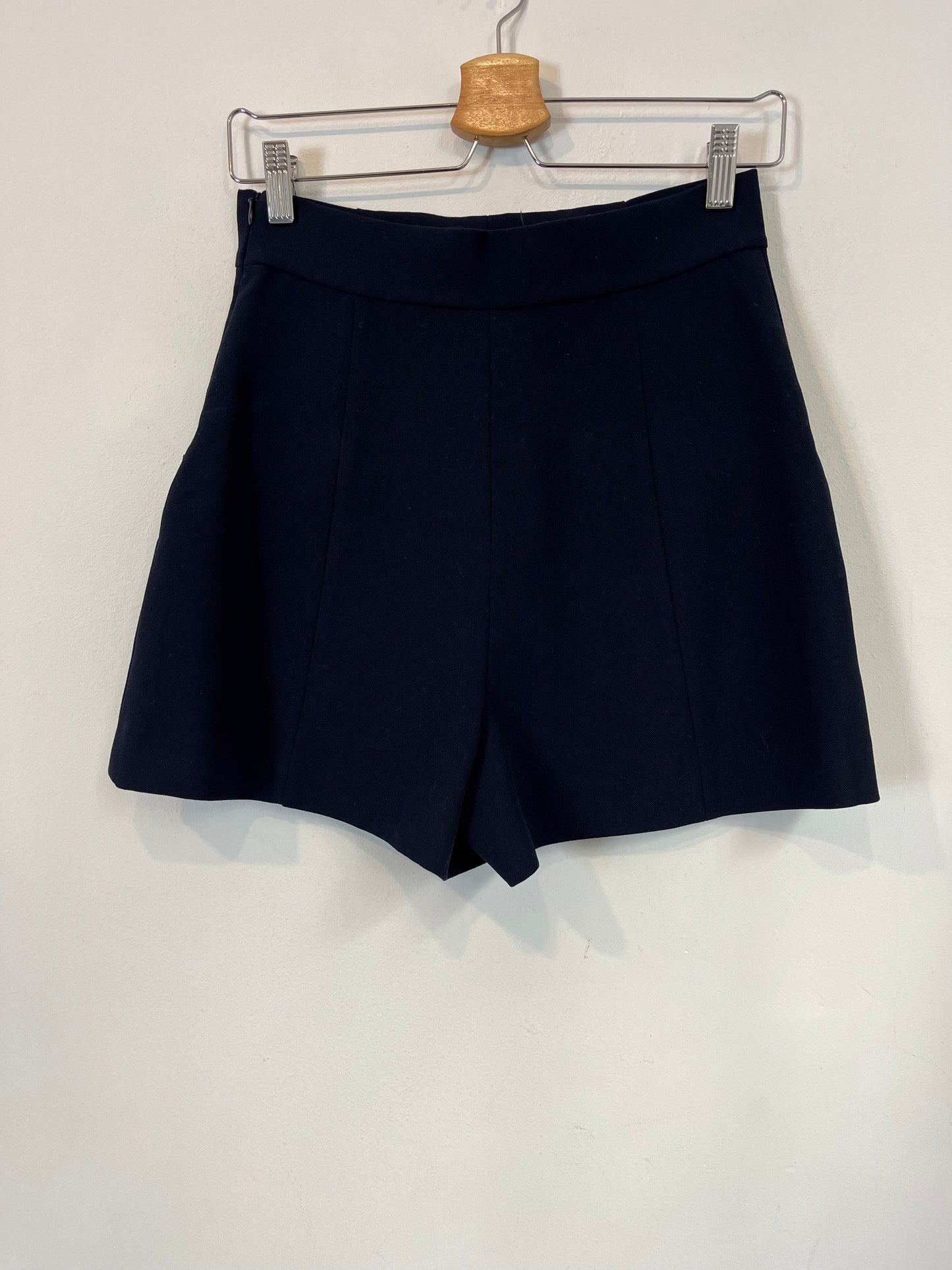 ZARA. Gold-buttoned shorts Ts