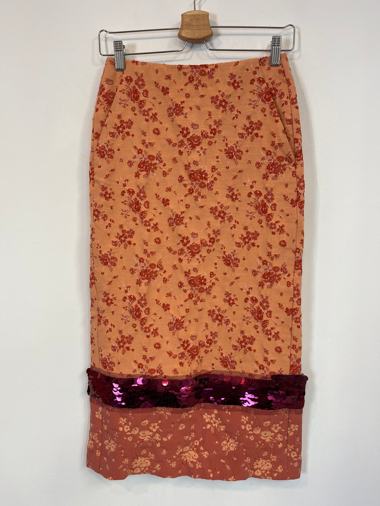 ZARA STUDIO. Embroidered midi skirt T.xs