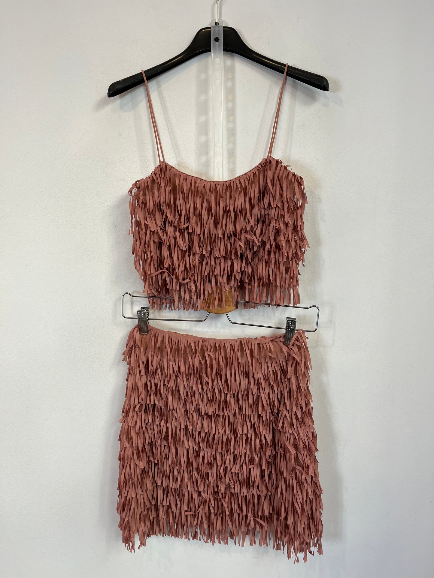 ZARA. Pink Ts fringe set