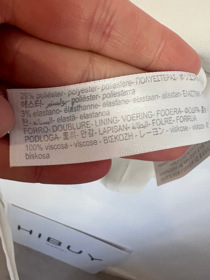 Massimo Dutti. Blazer blanco botones. T. 36