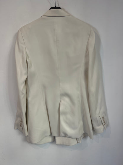 Massimo Dutti. Blazer blanco botones. T. 36