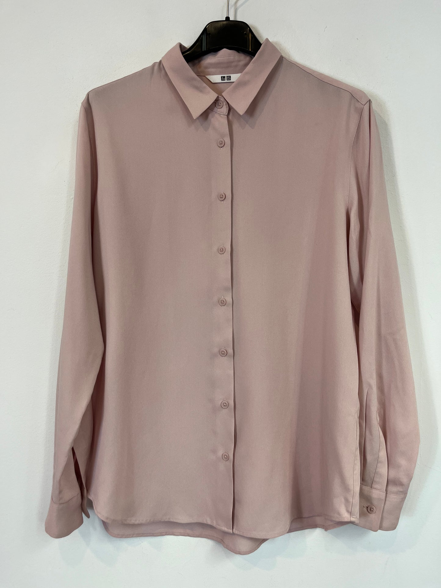 UNIQLO. Camisa rosa. T S