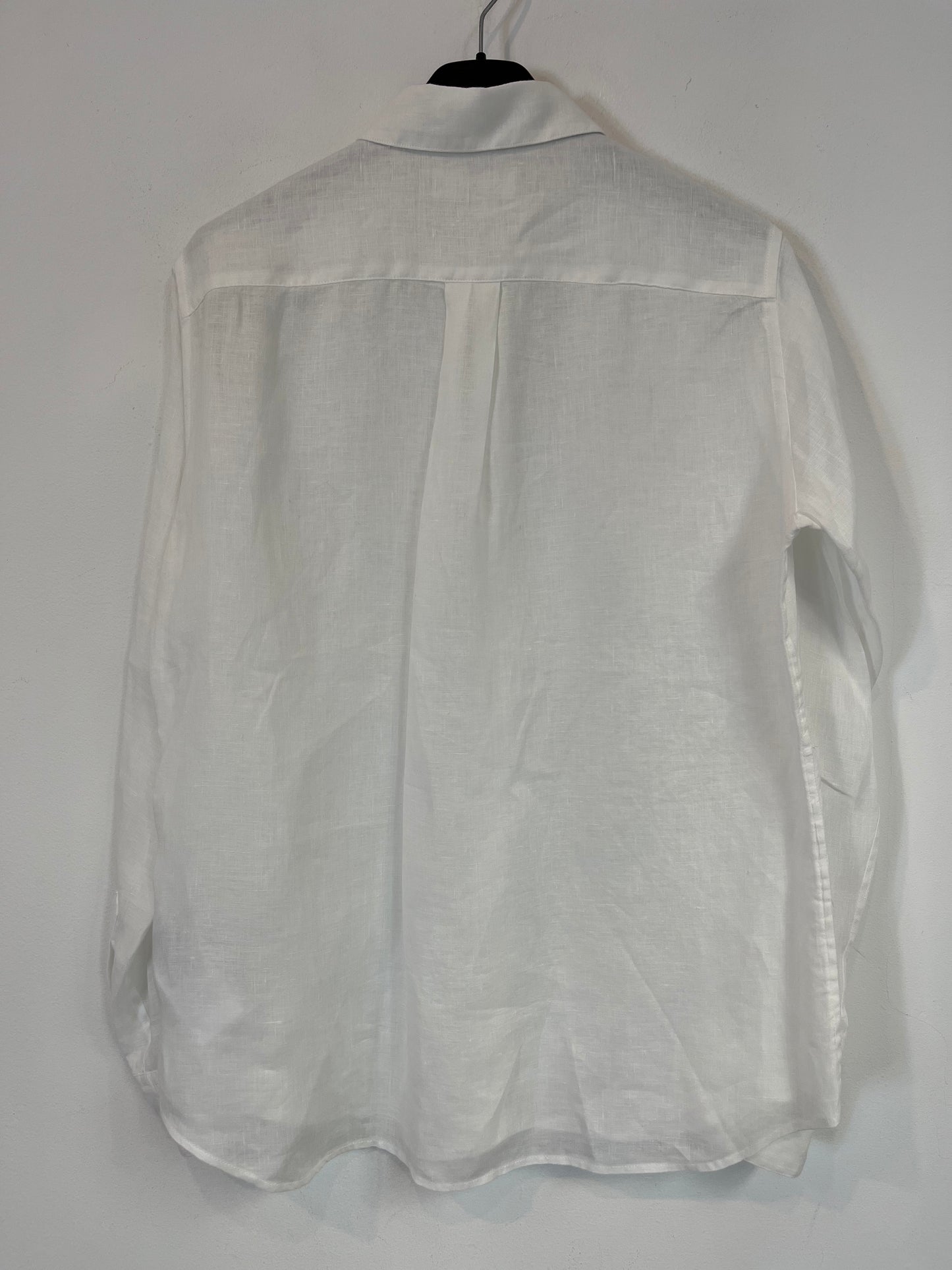 UNIQLO. White linen blouse. Size XS
