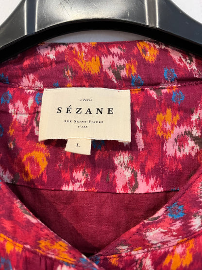 SÉZANE. Burgundy vest with TL print