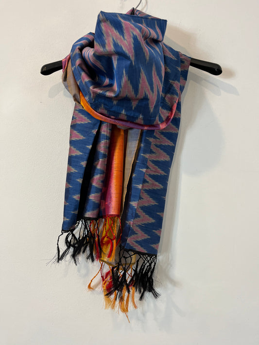 OTRAS. Pañuelo estampado colores.