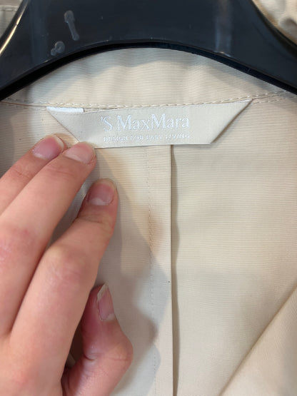MAxMARA. Chaqueta beige textura ligera. T 38