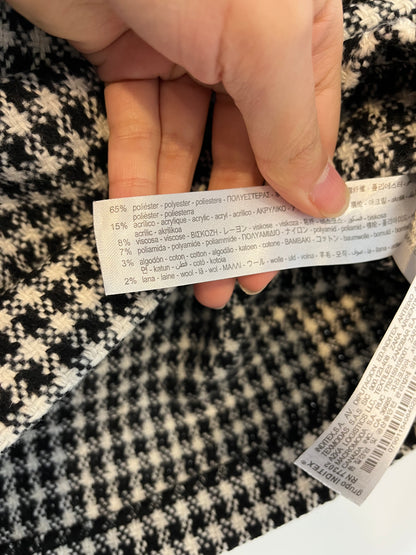 ZARA. Houndstooth tweed skirt Ts