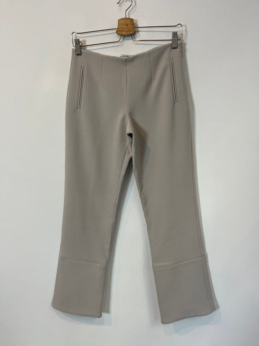 BIMBA Y LOLA. Pantalón de vestir gris claro. T 36