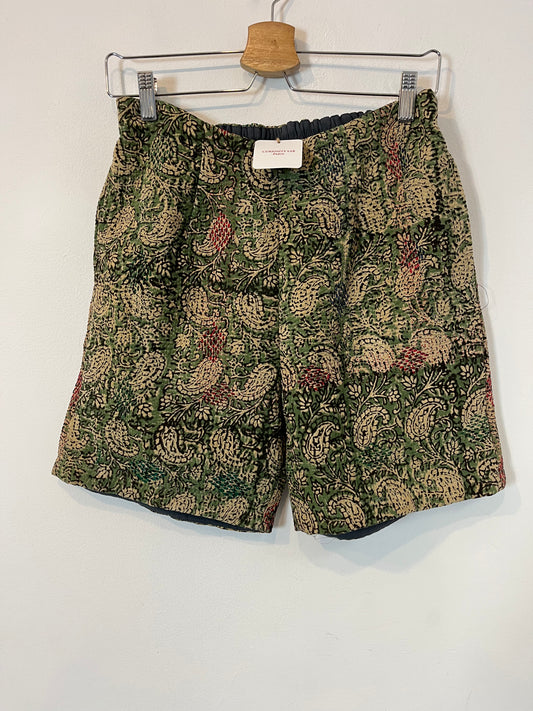 CURIOSITY LAB. Bermuda textura tonos verdes. T XS