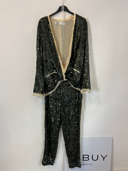 ZARA. Total look lentejuelas verde oliva. T S