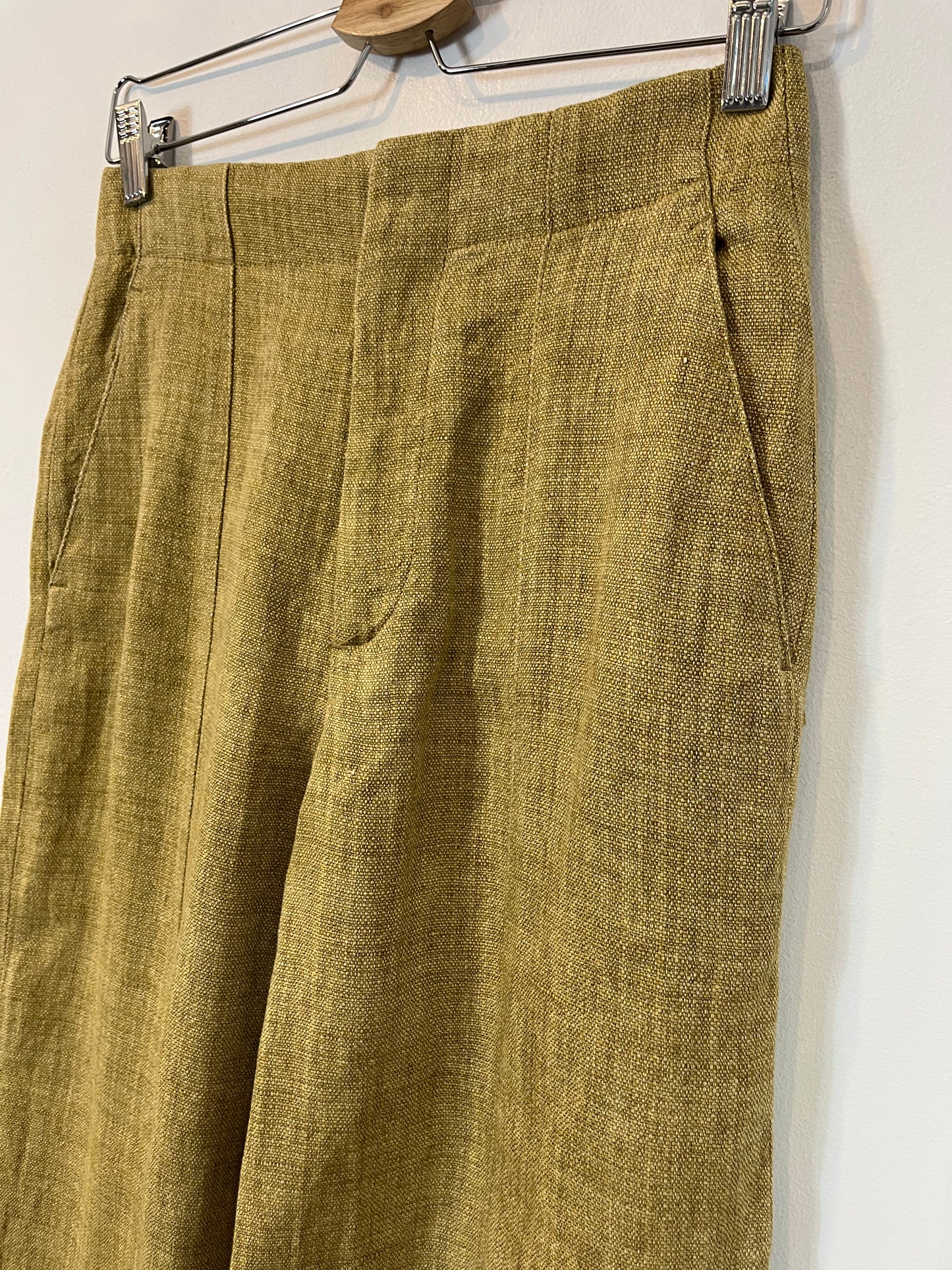 ZARA. Pantalón lino jaspeado. T S