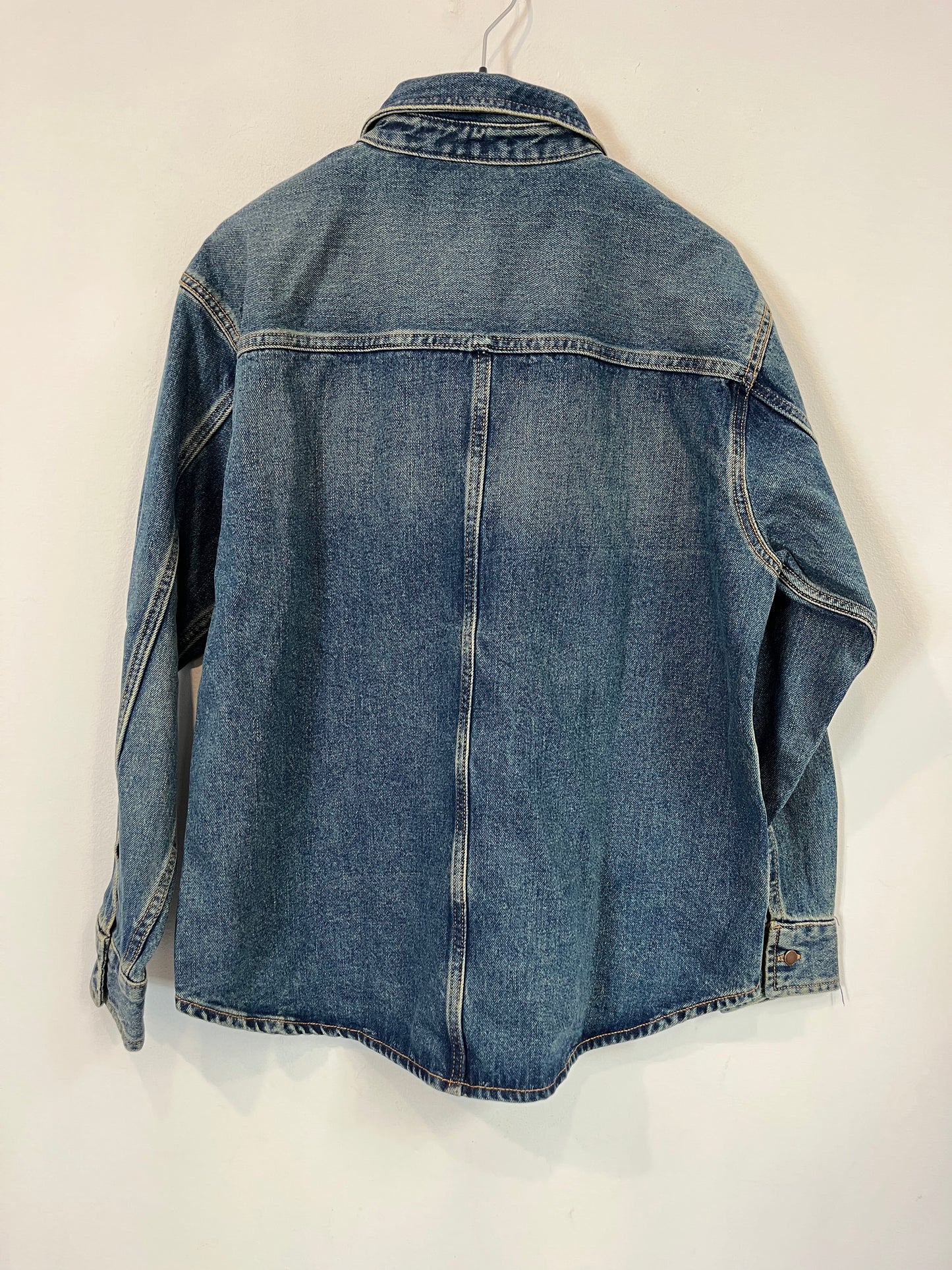 ZARA. Sobrecamisa denim bolsillos. T S