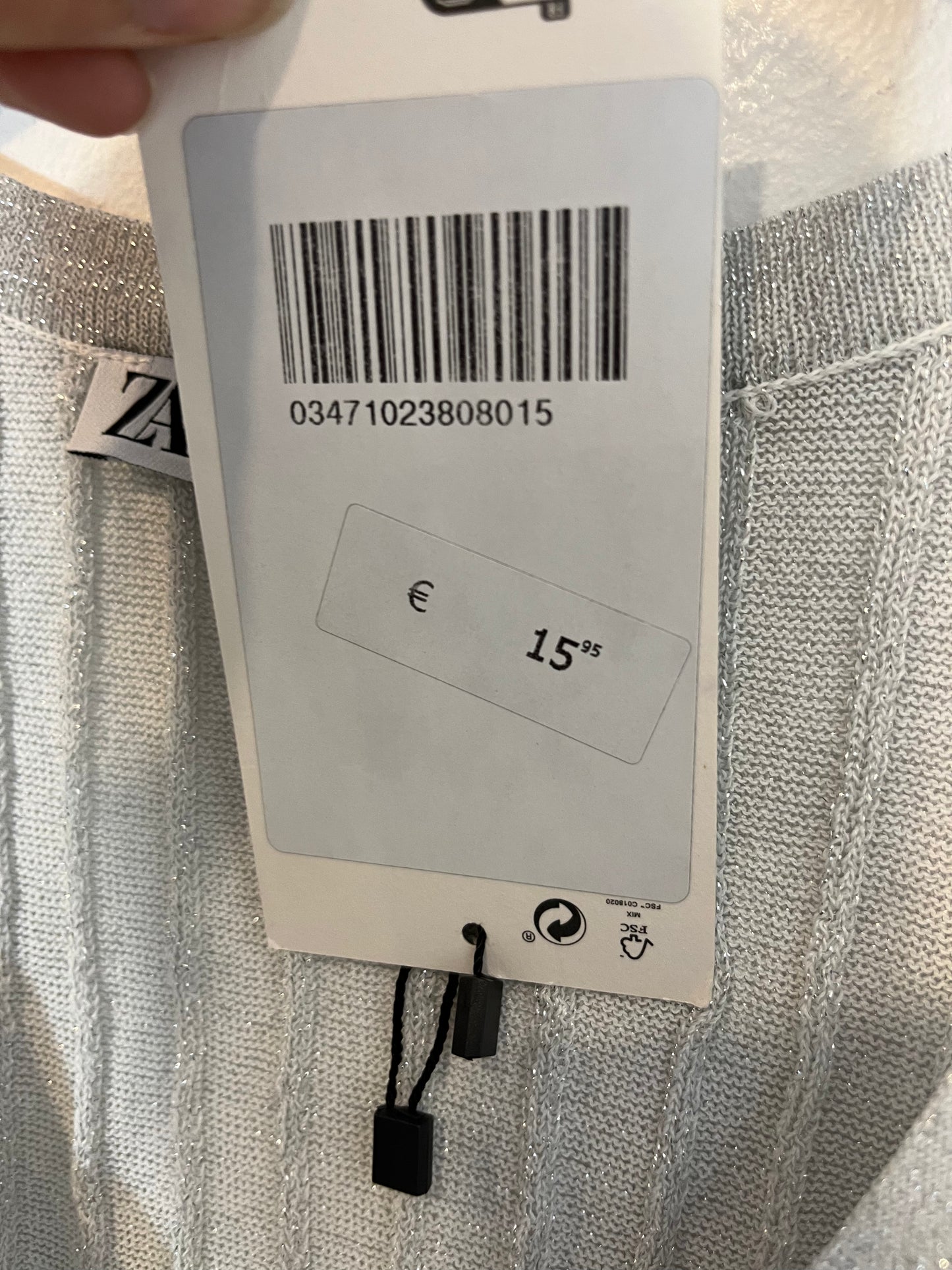 ZARA. Top canalé plateado  T.xs