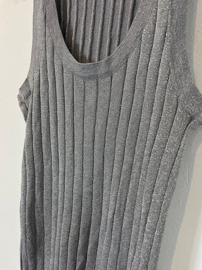 ZARA. Top canalé plateado. T.XS