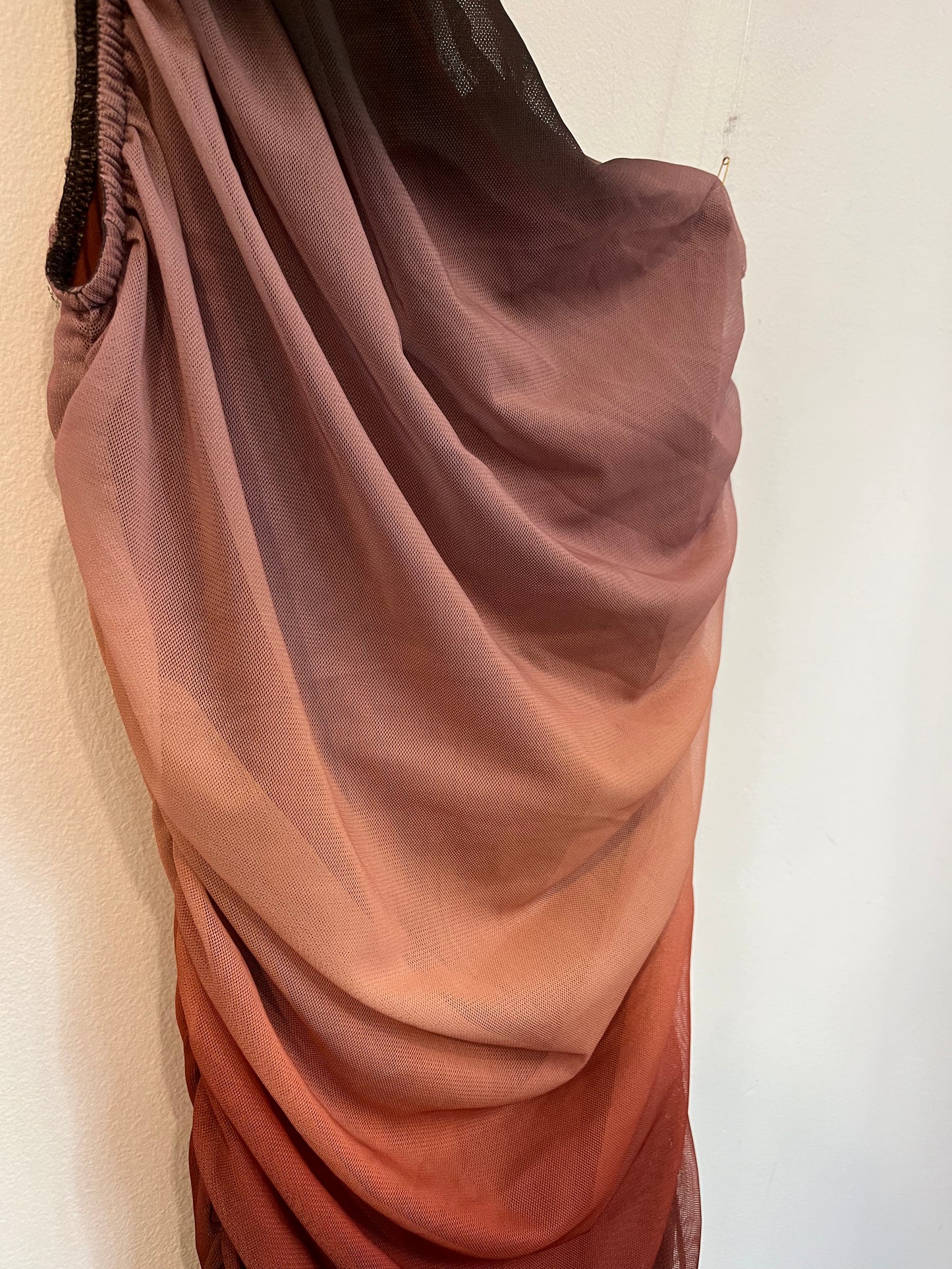 MANGO. Vestido rejilla tie dye marrón T.s