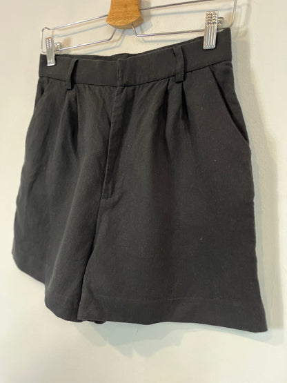 ZARA. Pantalón negro con lino. T.S