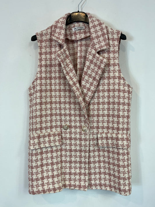 NEW COLLECTION. Chaleco tweed rosa y beige T.u(s)