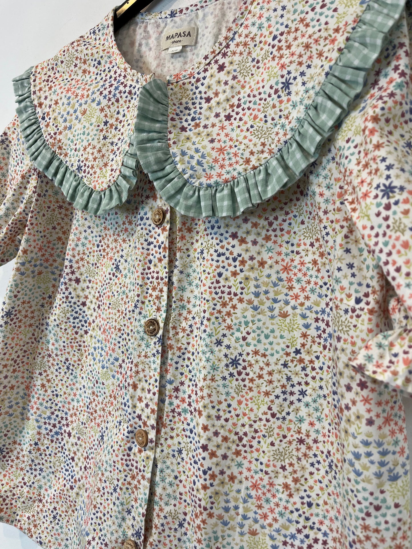 OHANA MAP. T.xs collar floral blouse