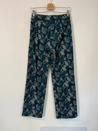 SOMETHING PRETTY. Ts printed culottes