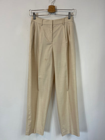 SELECTED. Flowing beige pleated trousers, size 34