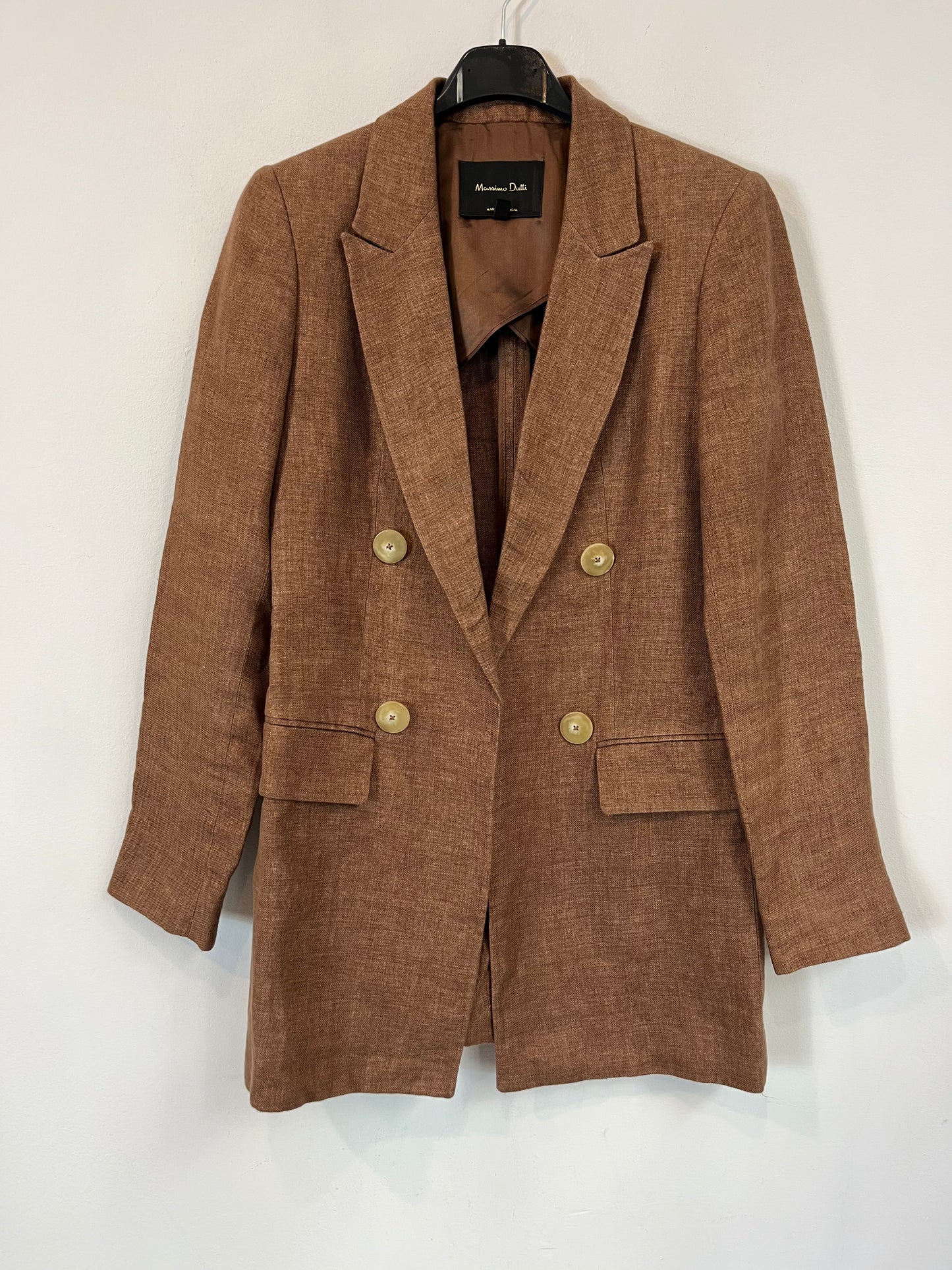 MASSIMO DUTTI. Blazer marrón lino T.34