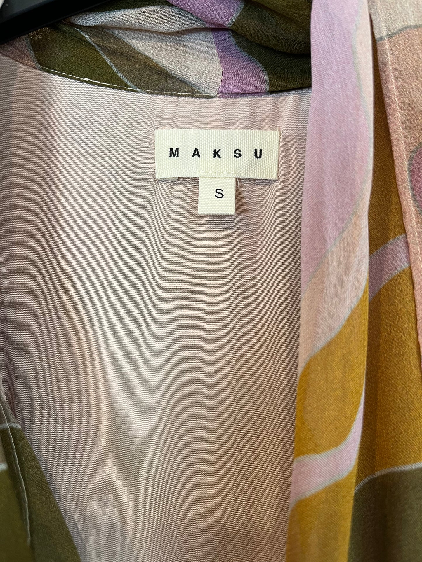 MAKSU. Vestido largo estampado  T.s