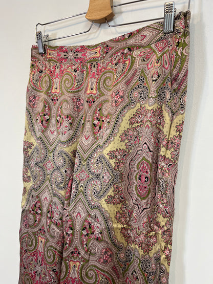 ETRO. Pantalón estampado seda. T. 42 (M)