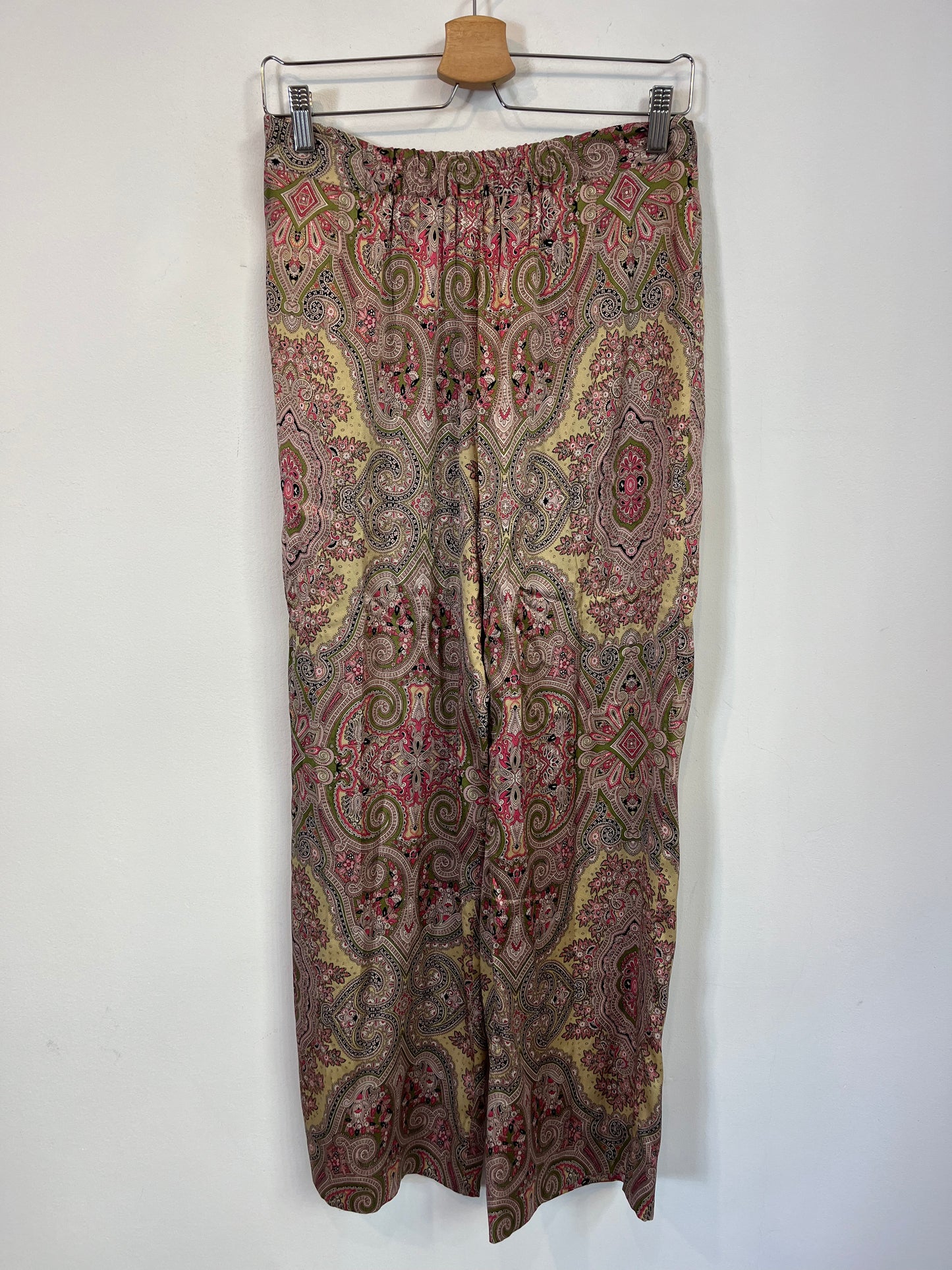 ETRO. Pantalón estampado seda. T. 42 (M)