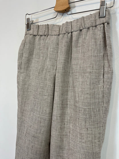 B CORNER. Pantalón cuadros lino. T. 38