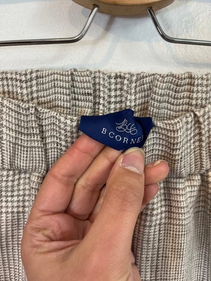 B CORNER. Pantalón cuadros lino. T. 38