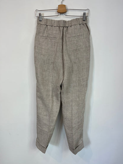 B CORNER. Pantalón cuadros lino. T. 38