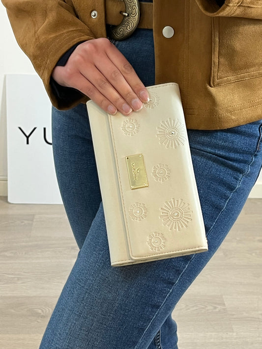 SWAROVSKI. Cartera blanca