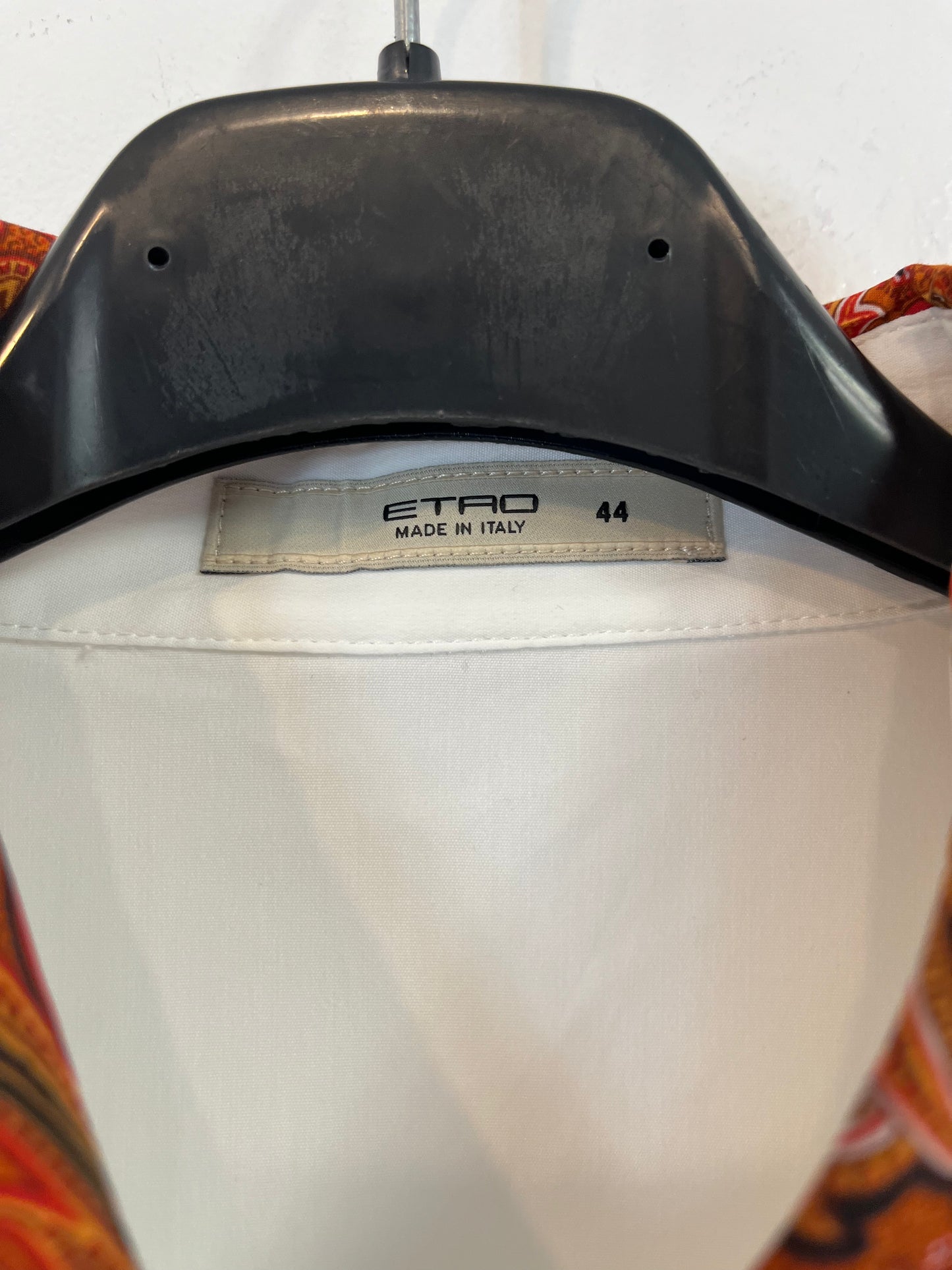 ETRO. Camisa blanca detalle cuello. T M