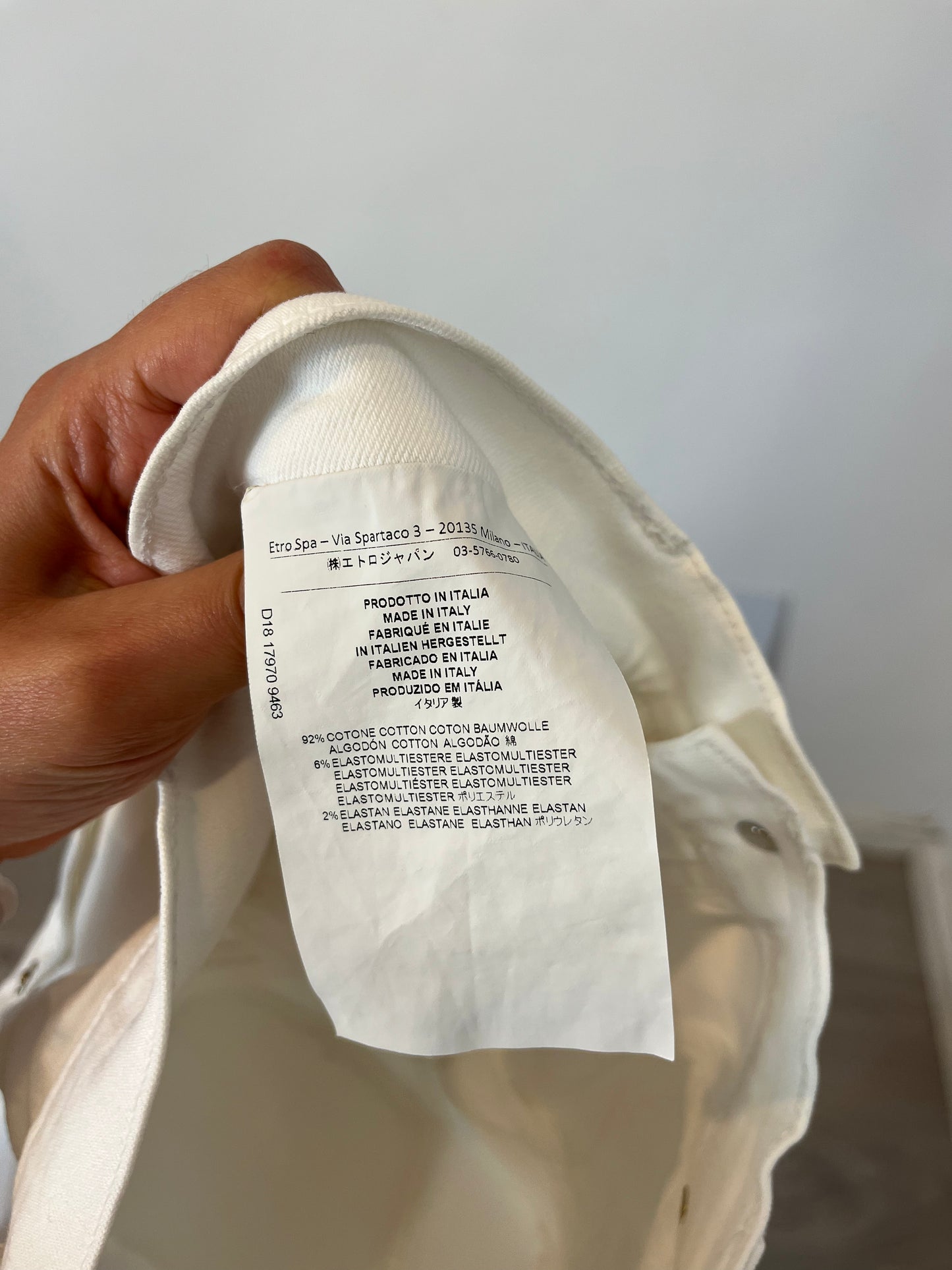 ETRO. White denim with fringe detail. Size 26 (36)