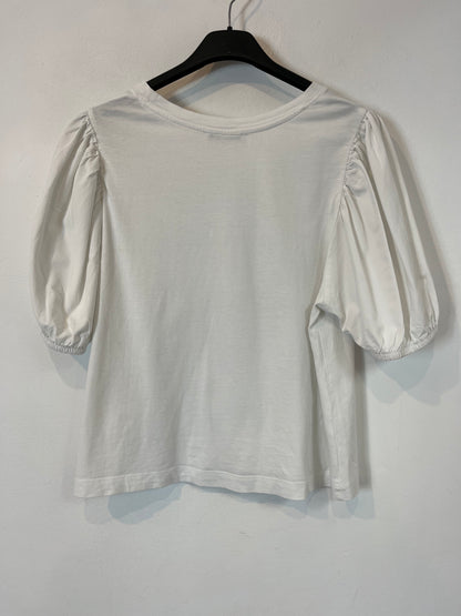 ZARA. Camiseta blanca manga textura. T M