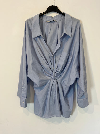 ZARA. Blusa azul fruncidos. T M