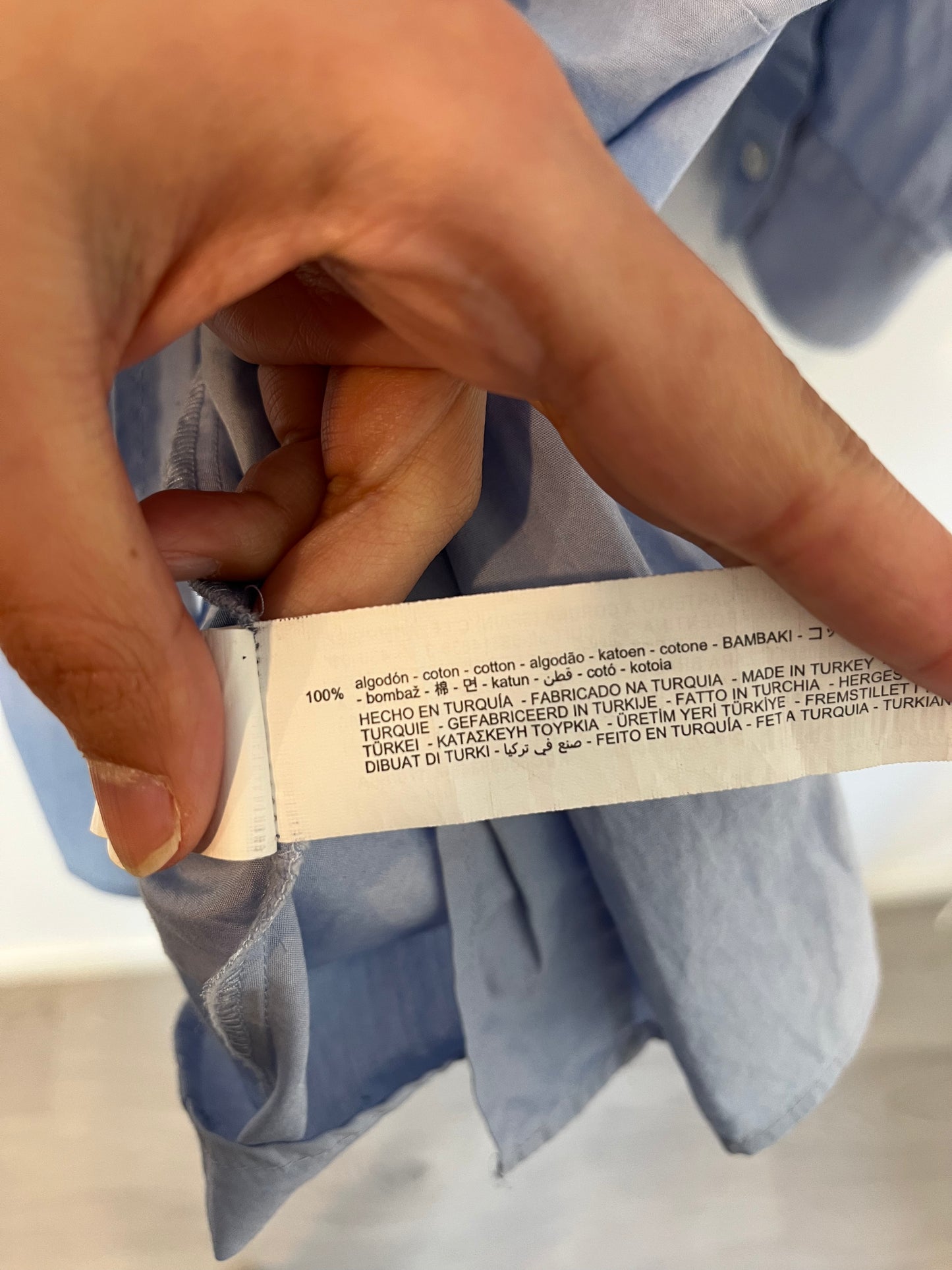 ZARA. Blusa azul fruncidos. T M