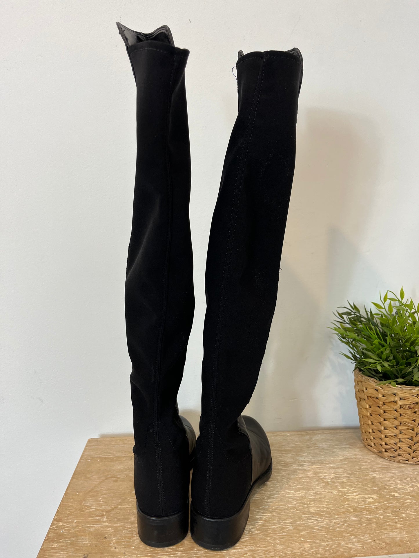 CAMILAS. Botas altas doble textura. T 38