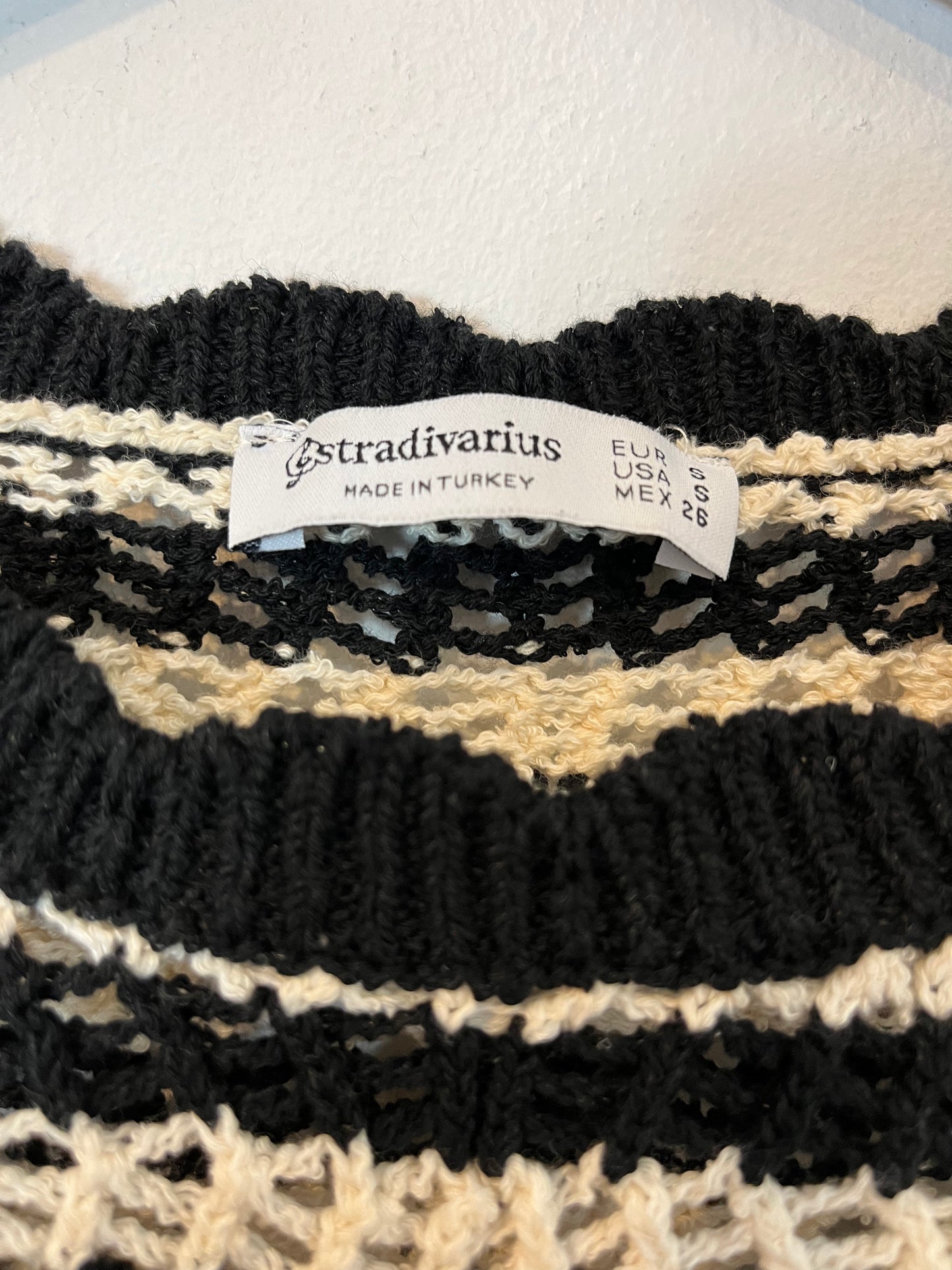 STRADIVARIUS. Jersey punto rayas. T S