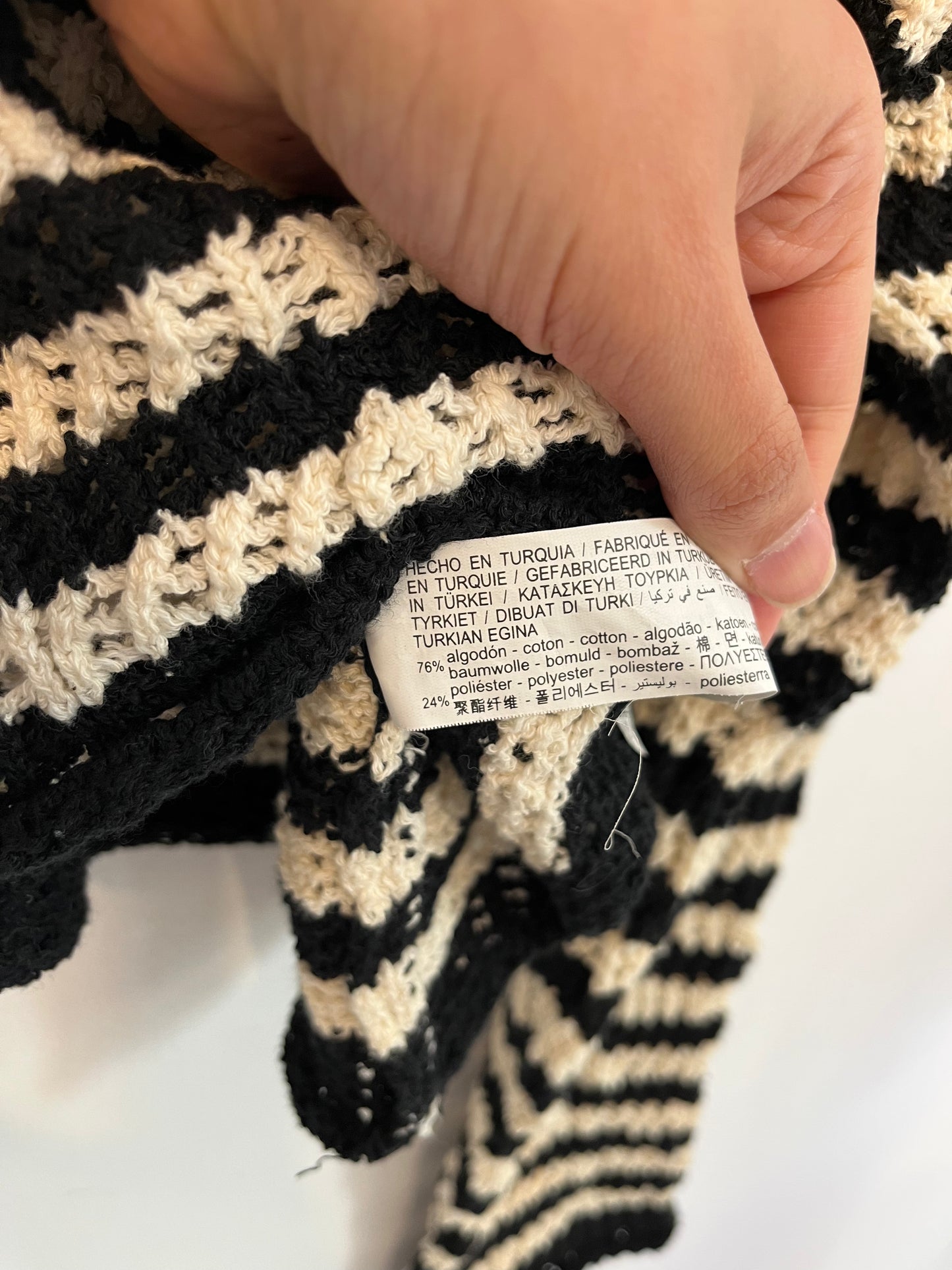 STRADIVARIUS. Jersey punto rayas. T S