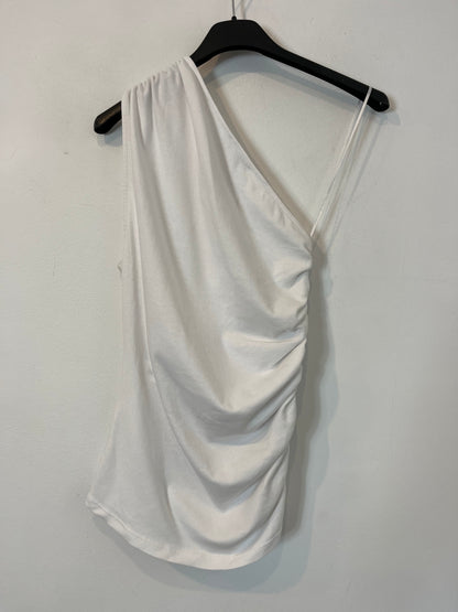 ZARA. Top blanco asimétrico. T. M