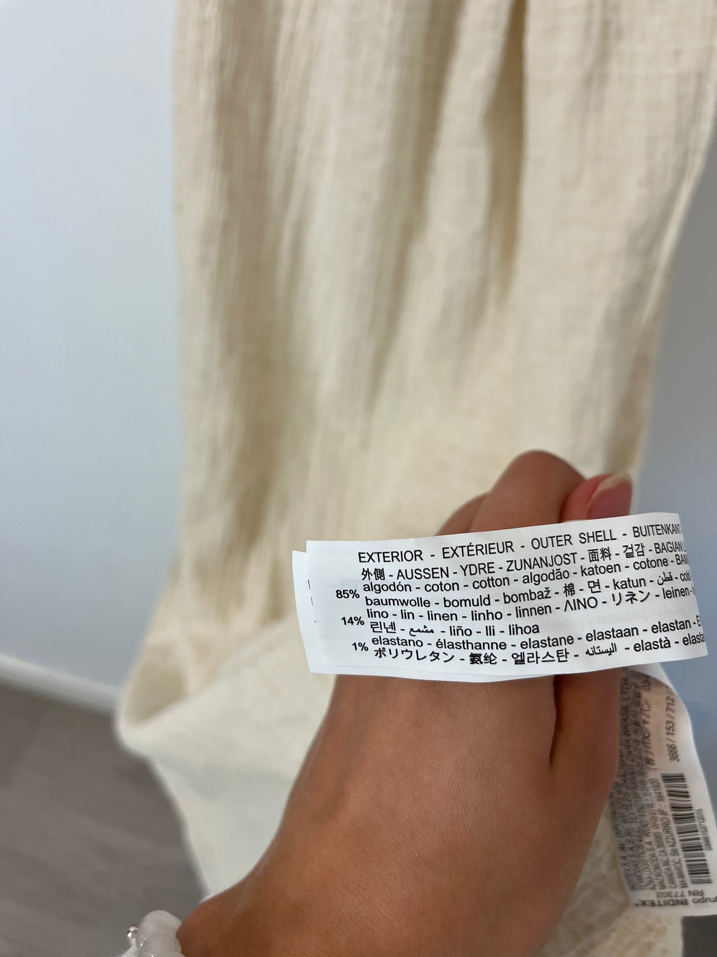 ZARA. Dress with neck detail. Size XS