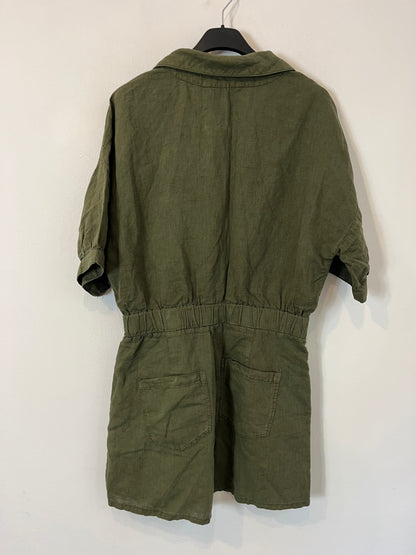 ZARA. Mono corto verde oliva con lino. T. S