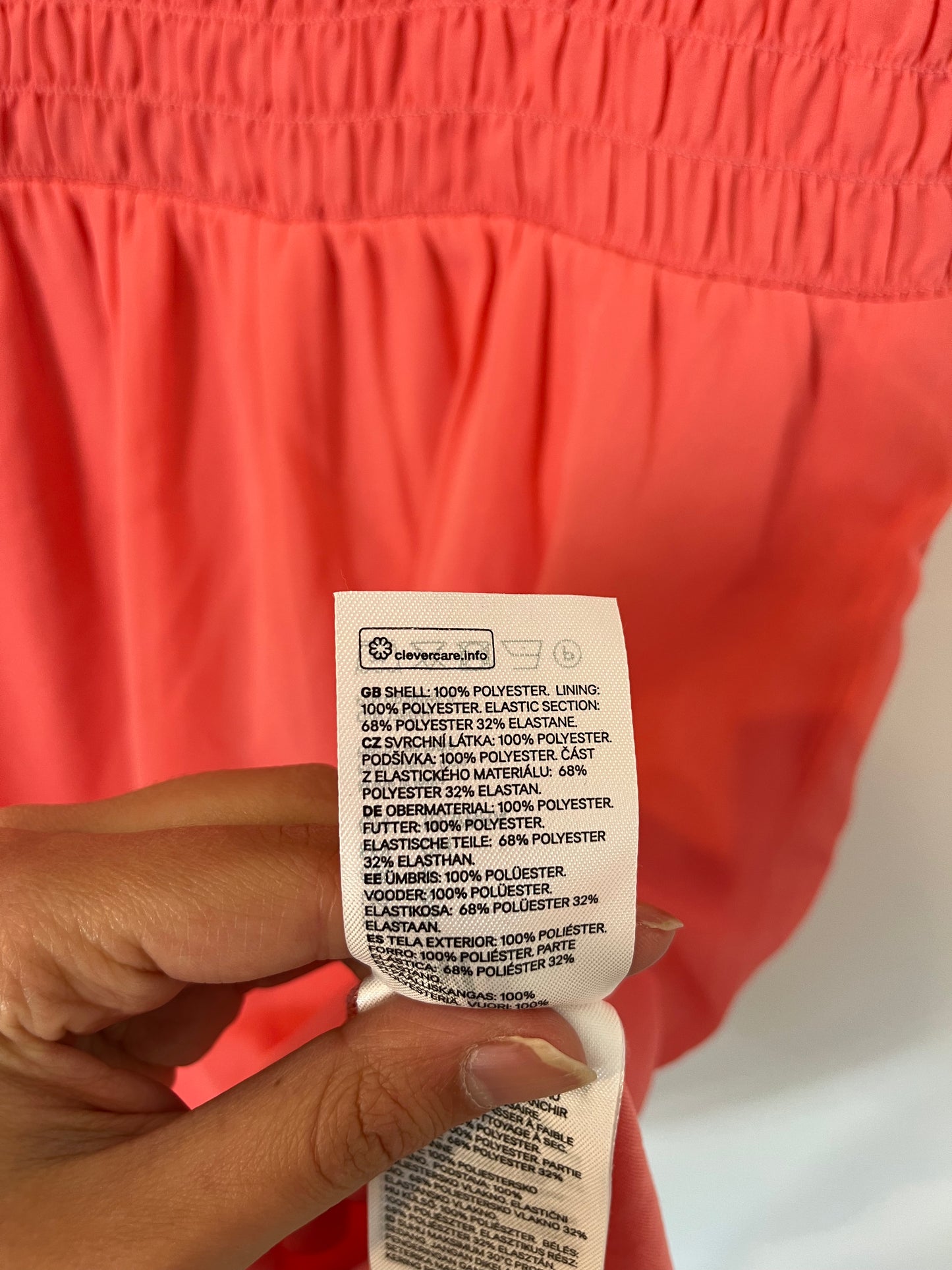 H&M. Vestido corto rosa. T.S