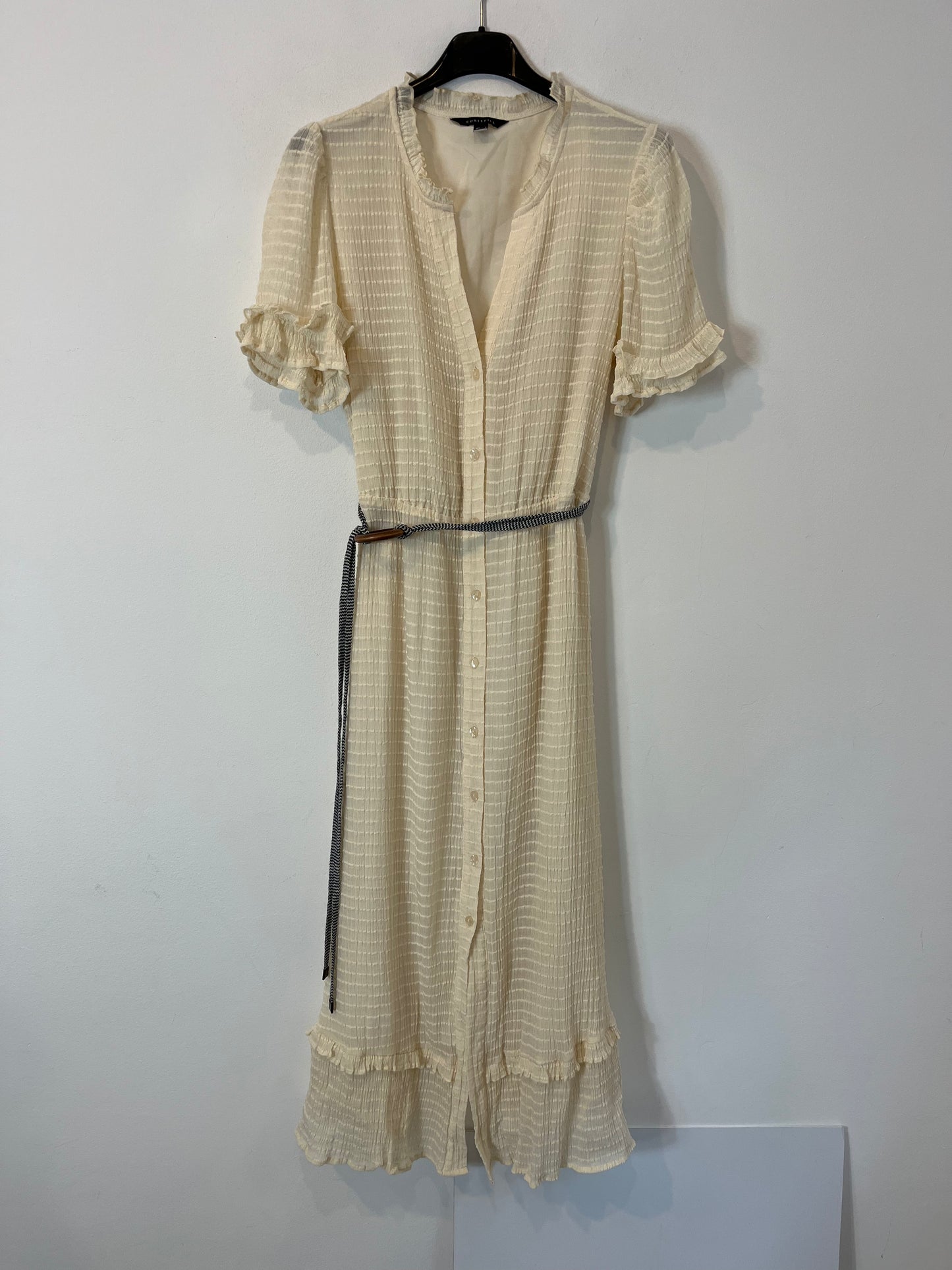 CORTEFIEL. Vestido textura detalle cinturón. T.S