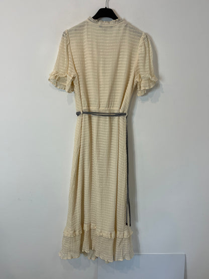 CORTEFIEL. Vestido textura detalle cinturón. T.S