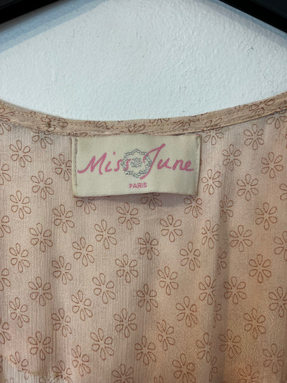 MISS JUNE. Vestido largo rosa abotonado. T.S